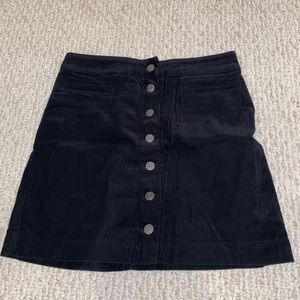 Aritzia black mini skirt